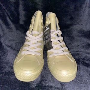 Light gold metallic rubber Converse size 5